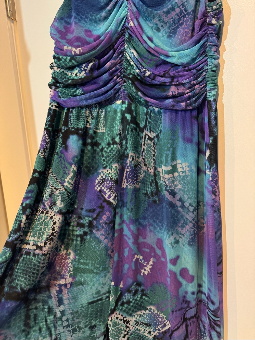 Vintage Y2K Caché Purple Teal Snake Print Ruched Halter Maxi Dress Size L - Picture 7 of 8